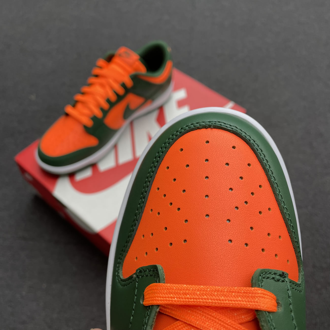 Nike Dunk Low Miami Hurricanes Dd1391 300 (8) - newkick.vip